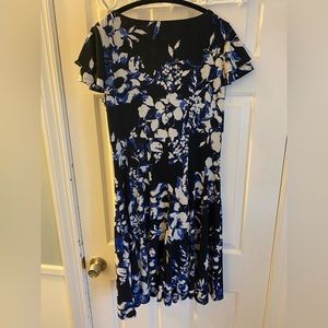 Ralph Lauren v neck floral dress
